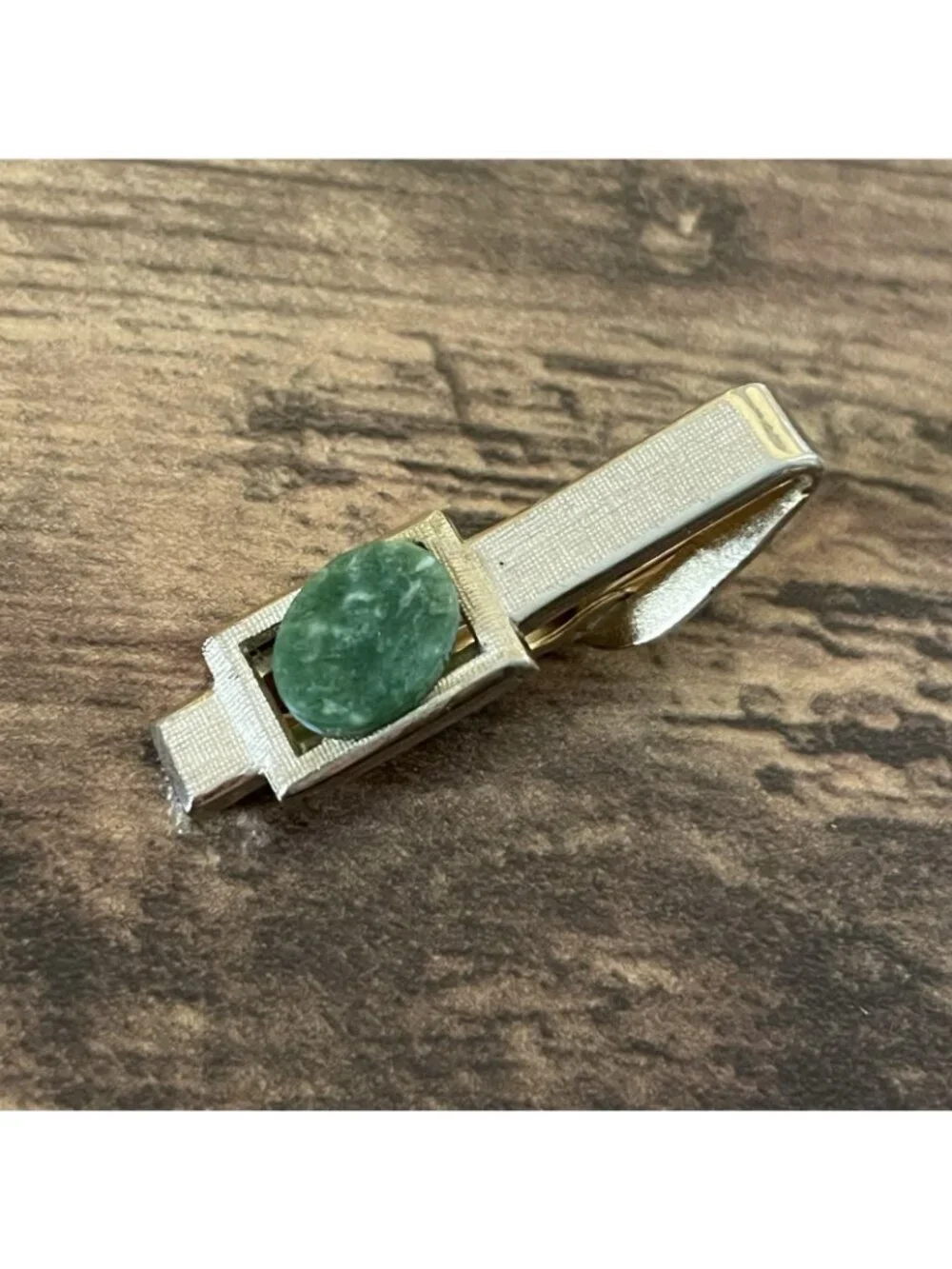 Vintage Shields Green Jade Gold Tone Cufflinks Tie Clip Set with Box Mid Century
